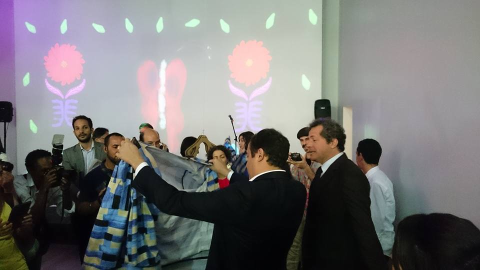 ROUPA INTERATIVA