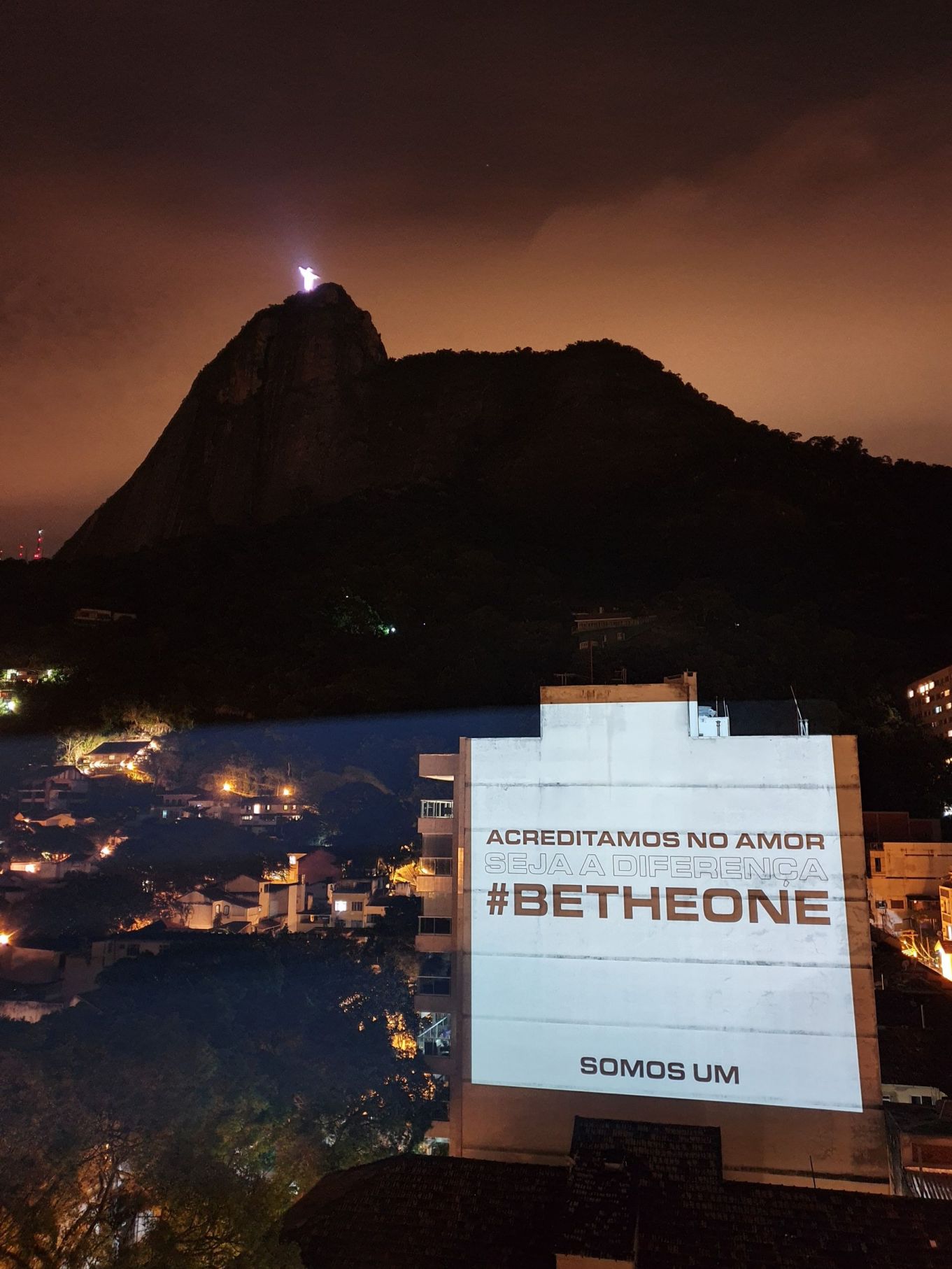 IZA - BE THE ONE